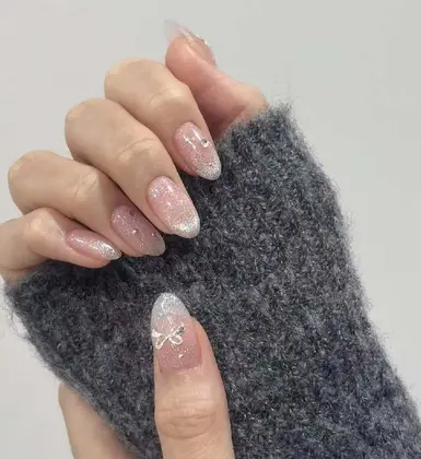 りんご様 ホワイトワンカラー White🤍 . . . #冬ネイル #ロングネイル #ホワイトネイル #ラメネイル