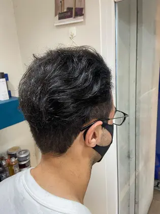 Ciel Hair Makeupの美容室 美容院 スタッフ情報 西川 奈穂 ミニモ