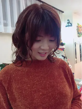 ミディアムパーマ 21年春人気の髪型 ヘアカタログ 75ページ目 ミニモ