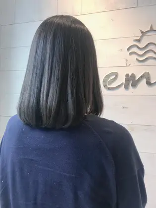 透明感溢れるカラー体験しませんか Emue所属 宮崎 未来のヘアカタログ ミニモ