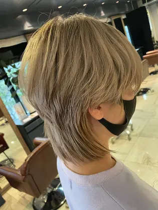 ウルフカット 22年秋人気のウルフカットのヘアスタイル 髪型カタログ 66ページ目 ミニモ