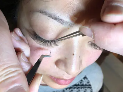 L Ete Lashのマツエクサロン スタッフ情報 L Ete Lash Yukari ミニモ