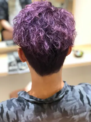 モヒカン 22年夏人気のモヒカンのヘアスタイル 髪型カタログ 22ページ目 ミニモ