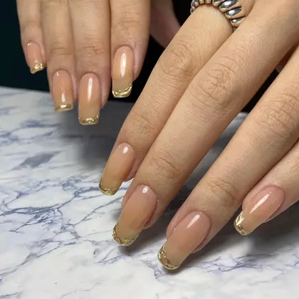 大人ネイル シンプルネイル ネイルデザイン セルフネイル セルフネイル部 オフィスネイル ジェルネ Reinettesalon所属 有馬 なるみの ネイルデザイン ミニモ