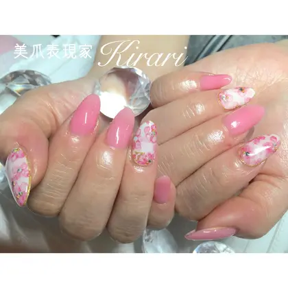 ピンク 21年夏人気のピンクのネイルデザイン ネイルアートカタログ 16ページ目 ミニモ