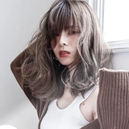 22年 アッシュ系カラーって ブリーチありなし別 髪色カタログを一挙紹介 Minimo Room