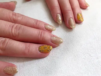 Moi Nail Eyelashsalon モア ネイルアンドアイラッシュサロン のネイルサロン スタッフ情報 Moi Chisato ミニモ