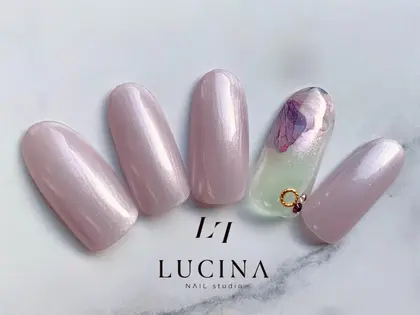 シェラックネイルデザイン お爪に優しいシェラックネイル是非お試しくださいませ シェラックシン Nail Studio Lucina所属 新橋 ルキナ 平山のネイルデザイン ミニモ