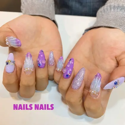 スカルプ アート スティレット ポイント 貝殻ネイル 立体アート 水滴 滴ネイル 紫ネイル パープ Nails Nails所属 Nailsnails Erikaのネイルデザイン ミニモ