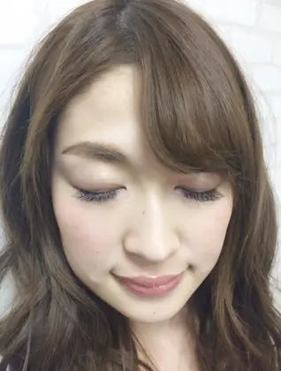 Eye Dressのマツエクサロン スタッフ情報 アイリスト 西新宿 ミニモ