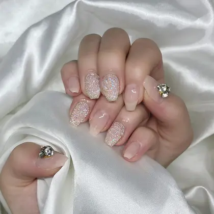 フレンチネイル 22年冬人気のフレンチネイルのネイルデザイン ネイルアートカタログ 23ページ目 ミニモ