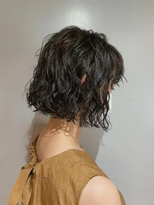 下を向いた時にパラパラと落ちるパーマが可愛い Noel所属 Noel Mahoのヘアカタログ ミニモ