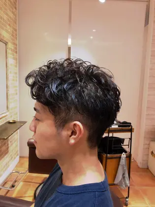 メンズパーマ 22年冬人気のメンズパーマのヘアスタイル 髪型カタログ ミニモ