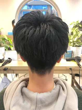 メンズカット 毛量多い方でもどんな髪質でも セットしやすい髪を実現します Capa小田原所属 近藤 美恭のヘアカタログ ミニモ