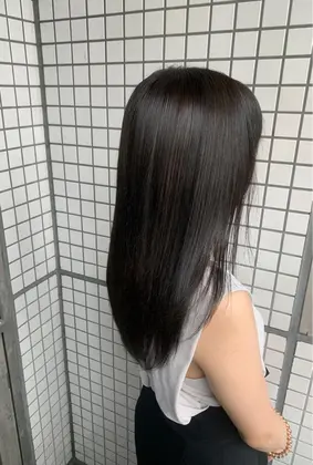 そう この日は風の強い日でした 風に吹かれても綺麗なストレートに世の中の男は惹かれる Lauburu Bat Hair渋谷2号店所属 美髪 ツヤ髪職人 髪質改善ハザマのヘアカタログ ミニモ