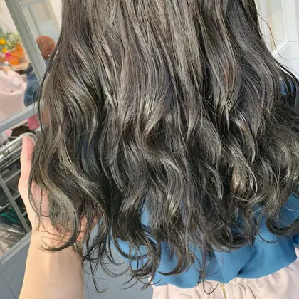 Hair Chouchou Comeヘアーシュシュカムの美容室 美容院 スタッフ情報 奥山 翔太 ミニモ