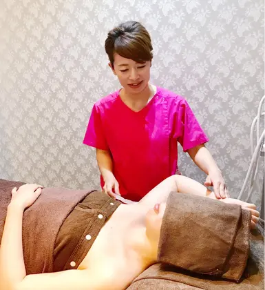 ディオーネ和歌山けやき大通り店のエステ リラクサロン スタッフ情報 Dione和歌山 けやき大通り店 ミニモ