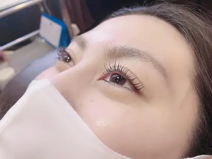 立ち上げカールで長さを お久しぶりのまつ毛パーマでくりっと可愛い目元に One Eyelash Salon大橋所属 Fujimaru Yu Kiの マツエクデザイン ミニモ