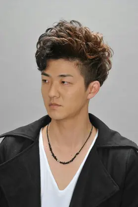 文化軒所属 鈴木 隆弘のヘアカタログ ミニモ