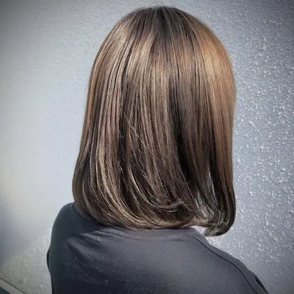 エメラルドベージュ 元々オレンジ感の強いカラーが残っていたのですが 赤みを出来るだけ抑え Paragon Hair所属 中村 真綾 のヘアカタログ ミニモ エメラルドベージュ 元々オレンジ感の強いカラーが残っていたのですが 赤みを出来るだけ抑え Paragon Hair所属 中村 真綾 のヘアカタログ ミニモ