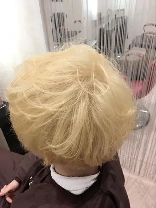 金髪 ブリーチ1回 黄色 オレンジ 2回 黄色 Earth 綱島店所属 Nagato Naoyaのヘアカタログ ミニモ