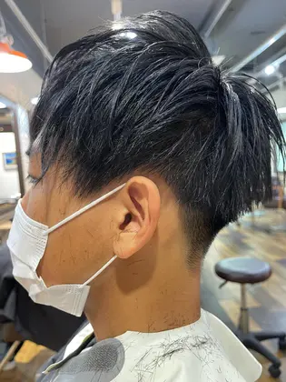 刈り上げ 21年夏人気の刈り上げのヘアスタイル 髪型カタログ ミニモ