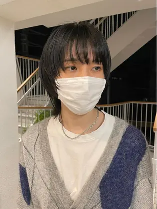 メンズのマッシュウルフ 中性的なスタイルが好きです Casane所属 室岡 直樹のヘアカタログ ミニモ