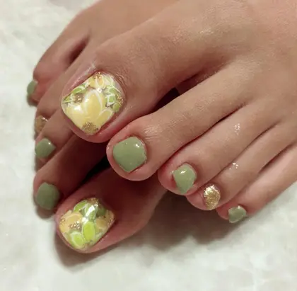 ａｙａｋｏ ｎａｉｌのネイルサロン スタッフ情報 ネイリスト Ayako ミニモ