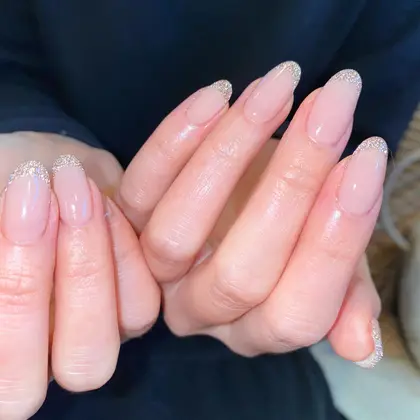 フレンチネイル 22年春人気のフレンチネイルのネイルデザイン ネイルアートカタログ ミニモ