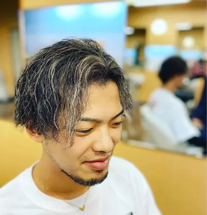 スマイルヘアー武蔵浦和店の美容室 美容院 美容師情報 メンズ専門店 オカヤマミヅキ ミニモ