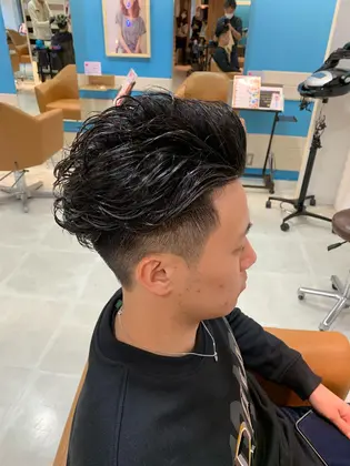 オールバック 22年冬人気のオールバックのヘアスタイル 髪型カタログ 2ページ目 ミニモ