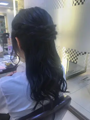 卒業式はスーツでその後のパーティーはドレスなので どちらにも合うハーフアップstyleにしました Face 磯子所属 韓国ヘア ジャニオタ 美容師長谷川 愛恵のヘアカタログ ミニモ