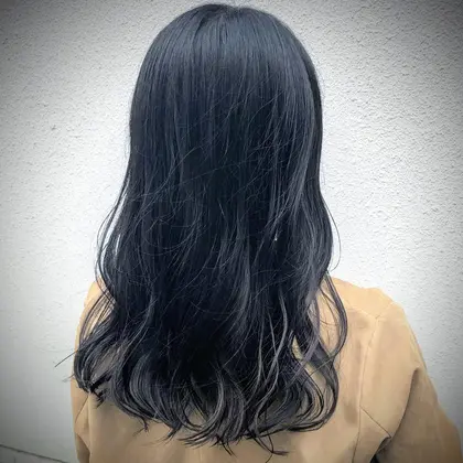 エメラルドベージュ 元々オレンジ感の強いカラーが残っていたのですが 赤みを出来るだけ抑え Paragon Hair所属 中村 真綾 のヘアカタログ ミニモ エメラルドベージュ 元々オレンジ感の強いカラーが残っていたのですが 赤みを出来るだけ抑え Paragon Hair所属 中村 真綾 のヘアカタログ ミニモ