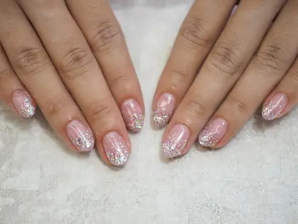 Nailsalon Arのネイルサロン スタッフ情報 ネイルサロンar 代々木店 ミニモ