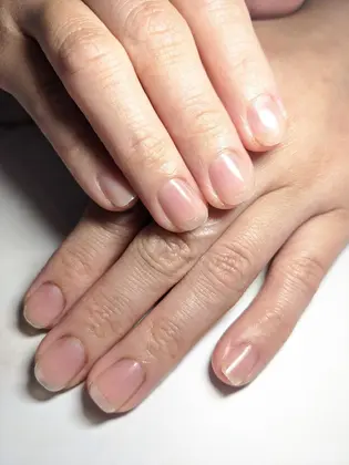 ネイルケア 甘皮ケア ファイリング 磨き 艶出し Adelante Beauty所属 アデランテ Yumikoのネイル デザイン ミニモ