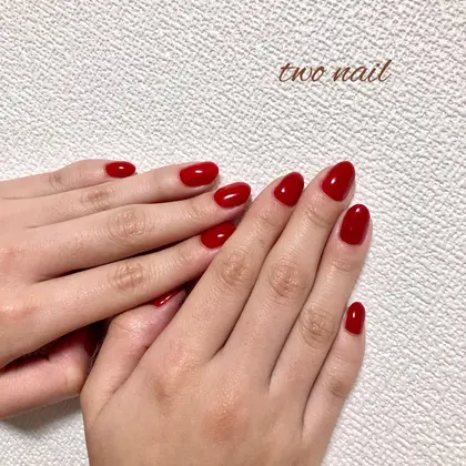 赤と青のグラデーションネイル Two Nail所属 Two Nailのネイルデザイン ミニモ