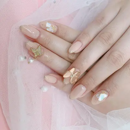 Nail Salon ワンダフルのネイルサロン スタッフ情報 長澤 リナ ミニモ