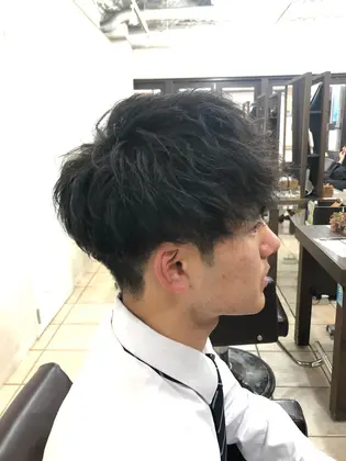 朝楽パーマ 勝手に散らばるように巻くので風呂上りからかっこいい Stilla Smooth所属 齊藤 カレラのヘアカタログ ミニモ 朝楽パーマ 勝手に散らばるように巻くので風呂上りからかっこいい Stilla Smooth所属 齊藤 カレラのヘアカタログ ミニモ