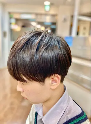 刈り上げマッシュ 女性にも男性にもおすすめ イッツ 登戸店所属 冨田 豊のヘアカタログ ミニモ