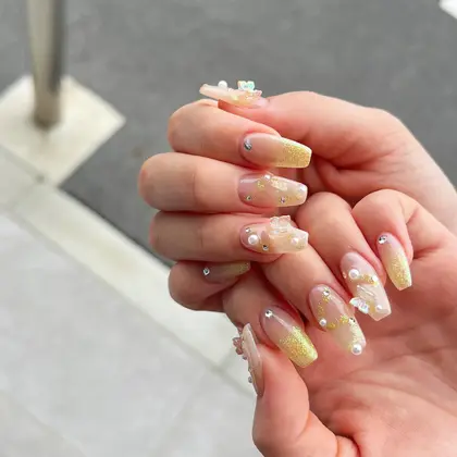 Earth太田店のネイルサロン ネイリスト情報 Rena Earth Ota ミニモ