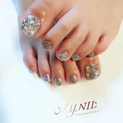 フットネイル 21年夏人気のフットネイル ペディキュア のネイルデザイン ネイルアートカタログ 36ページ目 ミニモ