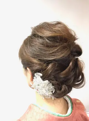 結婚式 ブライダル 21年夏人気の結婚式 ブライダルヘアのヘアアレンジ 髪型カタログ 45ページ目 ミニモ