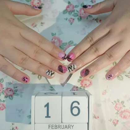 ヴィクトリアシークレットネイル Jewel Nail所属 Jewel Nailのネイルデザイン ミニモ