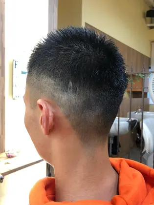 メンズベリーショート 21年夏人気のメンズベリーショートのヘアスタイル 髪型カタログ 14ページ目 ミニモ