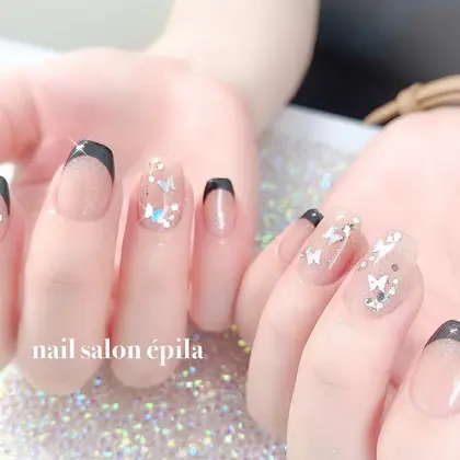 クリアネイル 22年秋人気のクリア 透明 ネイルのネイルデザイン ネイルアートカタログ 94ページ目 ミニモ