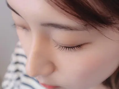 ゆるやかカールで横顔もかわいい まつ毛パーマ まつげパーマ まつ毛カール Lashlift Eyelash Salon ありる所属 井上 美祐希のマツエクデザイン ミニモ