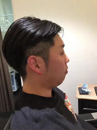 オールバック 21年秋人気のオールバックのヘアスタイル 髪型カタログ ミニモ