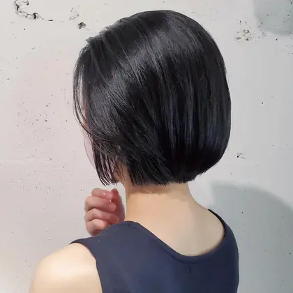 ショートボブ 22年夏人気のショートボブのヘアスタイル 髪型カタログ 73ページ目 ミニモ