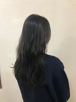 ブリーチなし暗めブルーアッシュ Cherry Coke Garden所属 鈴木 竣のヘアカタログ ミニモ ブリーチなし暗めブルーアッシュ Cherry Coke Garden所属 鈴木 竣のヘアカタログ ミニモ