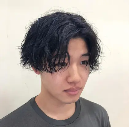 スパイラルパーマ 21年春人気の髪型 ヘアカタログ ミニモ